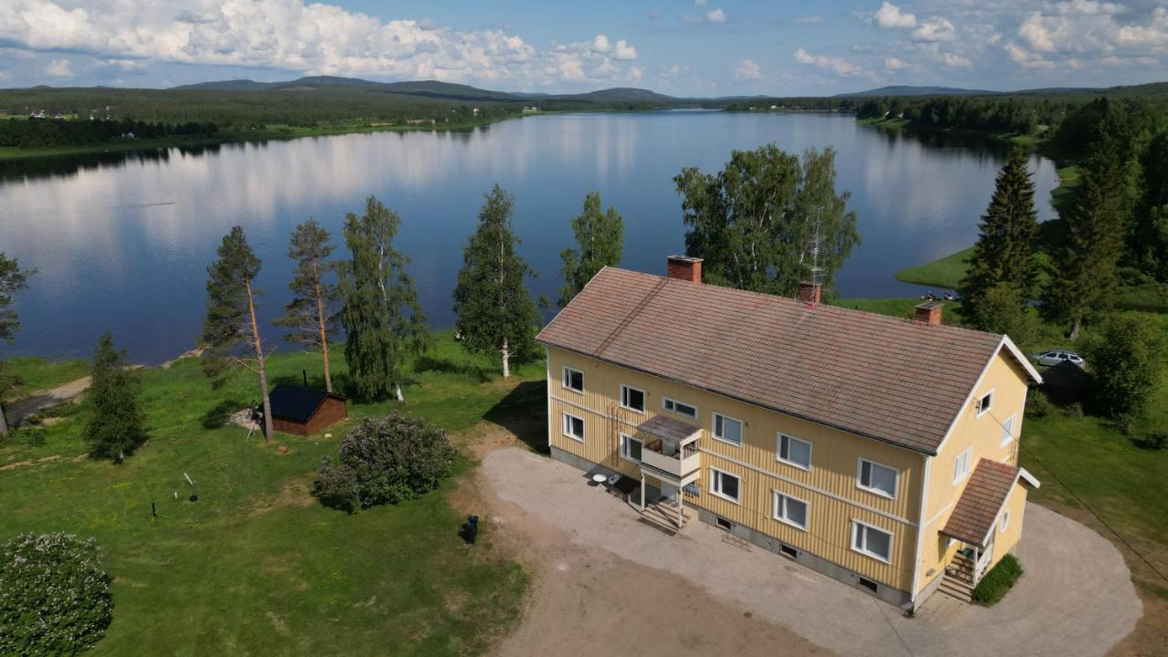 Апартаменты Napapiirin Eraekartano Пелло Экстерьер фото